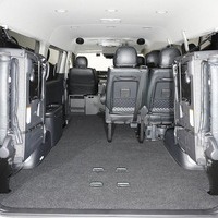 6587 令和5年式 ハイエース ワゴンGL   2WD 2,700cc (ガソリン車)  10人乗車  2.0万km 車検:令和8年11月23日のサムネイル