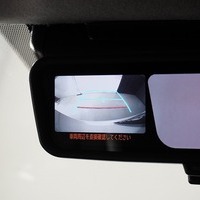 6587 令和5年式 ハイエース ワゴンGL   2WD 2,700cc (ガソリン車)  10人乗車  2.0万km 車検:令和8年11月23日のサムネイル