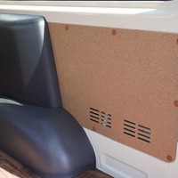 6152　【内装架装車クラシックギアDX】令和8年式　ハイエースバン　DX　2WD　2,000㏄　ガソリン車　走行11キロ　新車未登録のサムネイル