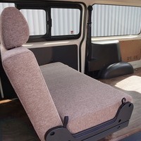 6152　【内装架装車クラシックギアDX】令和8年式　ハイエースバン　DX　2WD　2,000㏄　ガソリン車　走行11キロ　新車未登録のサムネイル