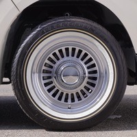 6152　【内装架装車クラシックギアDX】令和8年式　ハイエースバン　DX　2WD　2,000㏄　ガソリン車　走行11キロ　新車未登録のサムネイル