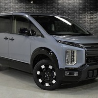 6454 令和8年式 登録済未使用車 【新型】三菱デリカ D:5  P   4WD 2,200cc (ディーゼル車)  8人乗り 8km 車検:令和11年1月のサムネイル