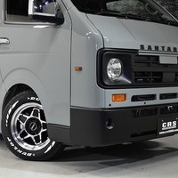 5437 令和7年式 ハイエース スーパーGL  2WD 2,000cc (ガソリン車)  3/6人乗車  0.3万km 車検令和9年7月30日のサムネイル