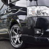 6267　8型ハイエース ダークプライムS 2WD 2800cc ディーゼル車 2/5人乗り ブラックマイカのサムネイル