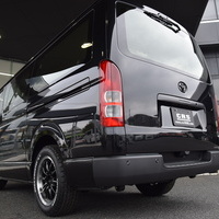 6158 8型ハイエース DX  2WD 2,000cc ガソリン車 4ナンバー 3/6人乗りのサムネイル