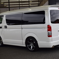 6541　令和3年式 ハイエースワゴンGL　2WD 2,700cc ガソリン車 10人乗り 1.1万kmのサムネイル