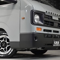 5437 令和7年式 ハイエース スーパーGL  2WD 2,000cc (ガソリン車)  3/6人乗車  0.3万km 車検令和9年7月30日のサムネイル