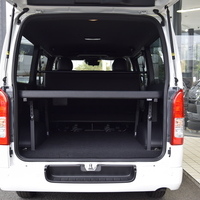 6411 ハイエース ダークプライムＳ 2WD 2800cc ディーゼル車 5人乗りのサムネイル