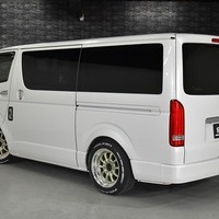 6586 令和3年式 ハイエース スーパーGL   2WD 2,000cc (ガソリン車)  2/5人乗車  3.8万km　のサムネイル