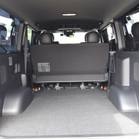 5092　令和7年式 ハイエースバン ダークプライムS　2WD 2,800cc ディーゼル車 5人乗り 0.5万kmのサムネイル