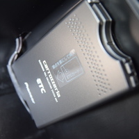 6629　平成25年式 ハイエースバン S-GL リムジン7　3ナンバー 2WD 2,000cc ガソリン車 7人乗り 4.4万kmのサムネイル