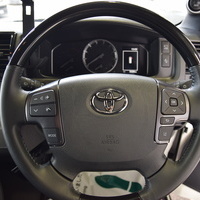 5092　令和7年式 ハイエースバン ダークプライムS　2WD 2,800cc ディーゼル車 5人乗り 0.5万kmのサムネイル