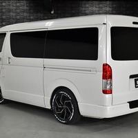 6625 令和4年式 ハイエース スーパーGL　ダークプライムⅡ   2WD 2,800cc (ディーゼル車)  2/5人乗車  2.1万km 車検:令和9年3月9日のサムネイル