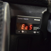 6635　平成30年式 ハイエースバン ワイドボディ ダークプライム　2WD 2,700cc ガソリン車 5人乗り 3.8万kmのサムネイル