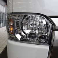 6411 ハイエース ダークプライムＳ 2WD 2800cc ディーゼル車 5人乗りのサムネイル