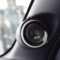 5092　令和7年式 ハイエースバン ダークプライムS　2WD 2,800cc ディーゼル車 5人乗り 0.5万kmのサムネイル