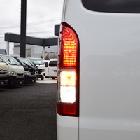 6541　令和3年式 ハイエースワゴンGL　2WD 2,700cc ガソリン車 10人乗り 1.1万kmのサムネイル