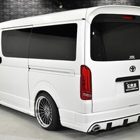 3584 令和4年式 ハイエース スーパーGL 2WD 2,800cc (ディーゼル車) 2/5人乗車 0.7万km 車検令和9年2月12日のサムネイル