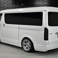 6544 令和5年式 ハイエース ワゴンGL  2WD 2,700cc (ガソリン車)  10人乗車  1.1万kmのサムネイル