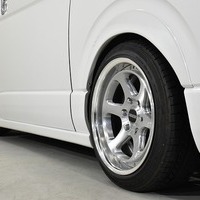 6544 令和5年式 ハイエース ワゴンGL  2WD 2,700cc (ガソリン車)  10人乗車  1.1万kmのサムネイル