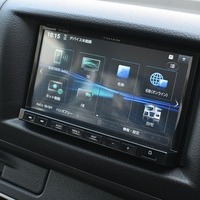 5809 【登録済み未使用車/改良後モデル】 令和7年式 キャラバン グランドプレミアムGX 2WD 2,400㏄（ディーゼル）2/5人乗車 9㎞のサムネイル