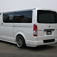 6568【新型】ハイエース スーパーGL ダークプライムⅡ 2WD 2,800cc (ディーゼル) 5人乗車 9kmのサムネイル