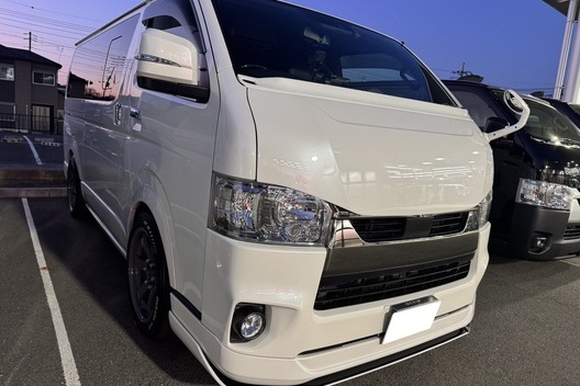 CRS千葉🌈ハイエースカスタムエアロ、総額〇〇〇万円！施工内容をご紹介🔧サムネイル