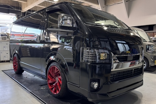 CRS横浜　ハイエース　内装、外装イメチェンカスタムサムネイル