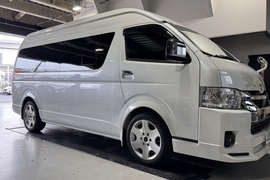 CRS横浜　ハイエース　ハイエース＆キャラバンカスタム紹介サムネイル