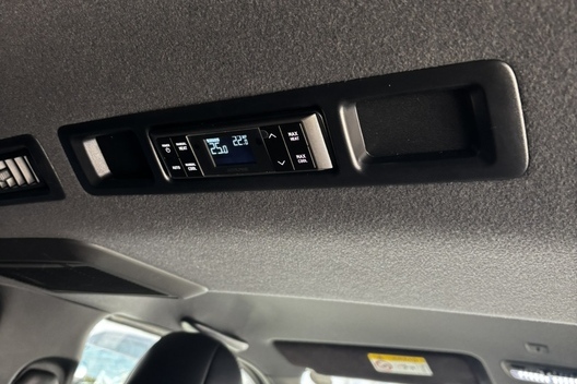 なかしーのハイエースのリア空調、こんなお悩みありませんか！？快適パーツご紹介！！サムネイル