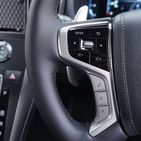 6470　【新車登録済み未使用車】改良後モデル 令和8年式 三菱 デリカD5 P 4WD 2,200㏄ ディーゼル車 走行距離18キロ 車検令和11年2月のサムネイル