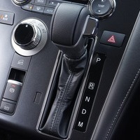 6470　【新車登録済み未使用車】改良後モデル 令和8年式 三菱 デリカD5 P 4WD 2,200㏄ ディーゼル車 走行距離18キロ 車検令和11年2月のサムネイル