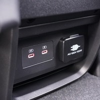 6470　【新車登録済み未使用車】改良後モデル 令和8年式 三菱 デリカD5 P 4WD 2,200㏄ ディーゼル車 走行距離18キロ 車検令和11年2月のサムネイル