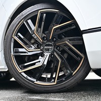 5104. 平成26年式 ハイエース  ワゴンGL 2WD 2,700㏄ ガソリン車 10人乗り 走行1,2万キロ 検査1年付きのサムネイル