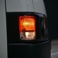 6273.令和8年式 ハイエースバン DX 2WD 2,000cc ガソリン車 走行20キロ 新車未登録のサムネイル