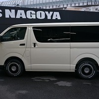 6273.令和8年式 ハイエースバン DX 2WD 2,000cc ガソリン車 走行20キロ 新車未登録のサムネイル