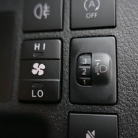 5899.令和8年式 タウンエースバン GL 寒冷地仕様 2WD 1,500cc ガソリン車 走行10キロ 新車未登録のサムネイル