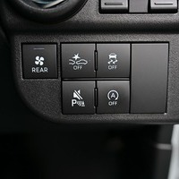 6738.令和7年式 アトレー RS 4WD 660cc ガソリン車 走行1.5万キロ 車検令和9年4月のサムネイル