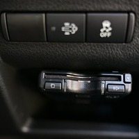 5882.令和8年式 キャラバン グランドプレミアムGX 寒冷地仕様 4WD 2,400cc ディーゼル車 走行30キロ 新車未登録のサムネイル