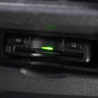 6493 令和2年式 ハイエース スーパーGL ダークプライムⅡ  2WD 2,000cc (ガソリン車)  2/5人乗車  7.1万km　のサムネイル