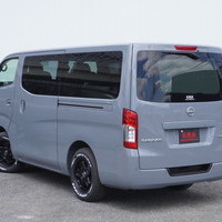 6010　令和8年式　キャラバン　GRANDプレミアムGX　2WD　2400cc　ディーゼル車　14kmのサムネイル