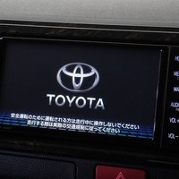 6686 令和4年式 ハイエース スーパーGL ダークプライムⅡ  2WD 2,800cc (ディーゼル車)  2/5人乗車  2.7万km　のサムネイル