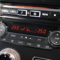 6462 令和8年式 登録済未使用車 【新型】三菱デリカ D:5  P   4WD 2,200cc (ディーゼル車)  8人乗り 25km 車検:令和11年3月のサムネイル