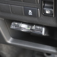 6634　令和6年式　キャラバン　GRANDプレミアムGX　2WD　2000cc　ガソリン車　5人乗り　0.3万kmのサムネイル