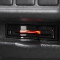 6744 令和4年式 トヨタ ハイエース スーパーGL ダークプライムⅡ 4WD 2,800cc（ディーゼル車) 2/5人乗車 4.8万kmのサムネイル