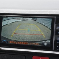 6744 令和4年式 トヨタ ハイエース スーパーGL ダークプライムⅡ 4WD 2,800cc（ディーゼル車) 2/5人乗車 4.8万kmのサムネイル