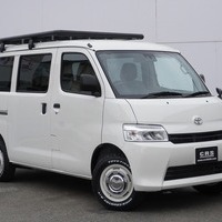 5996 【内装架装車 Attics mini T2】タウンエースバン GL 4WD 1,500cc (ガソリン車) 2/5人乗車 19㎞のサムネイル