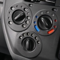 5999 タウンエースバン GL  4WD 1,500cc (ガソリン車)  2/5人乗車のサムネイル
