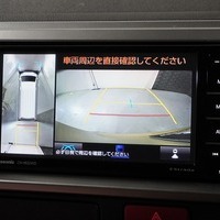 6718 令和6年式 ハイエース スーパーGL  2WD 2,000cc (ガソリン車)  2/5人乗車  2.6万km　のサムネイル