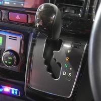 6650 令和5年式 ハイエース スーパーGL ダークプライムⅡ  2WD 2,800cc (ディーゼル車)  2/5人乗車 0.9万kmのサムネイル